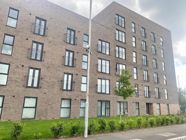 Flat for rent in Gorse Hill, Trafford Park