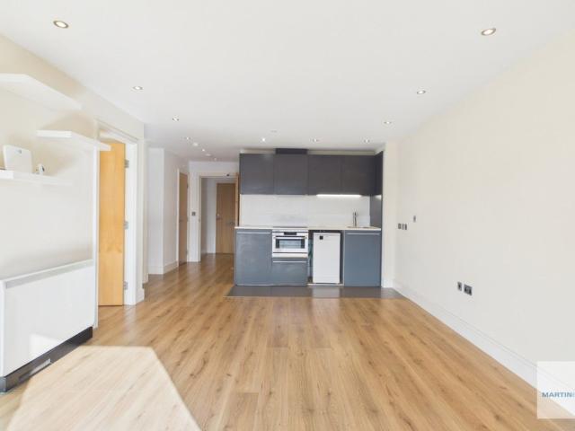 Flat for rent in The Park, City of Nottingham