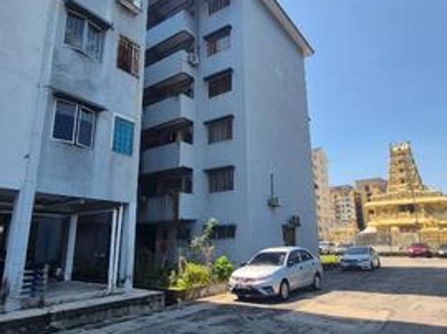 Apartment for sale in Kajang, Langat