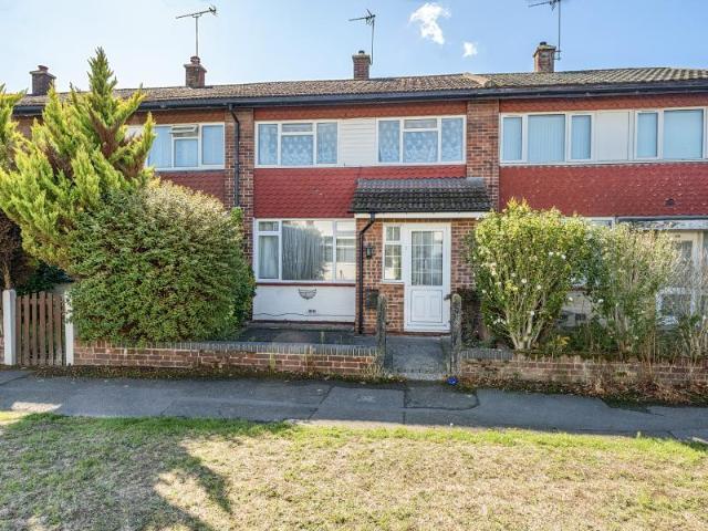 Flat for rent in Slough