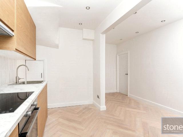Flat for rent in Gospel Oak, Greater London