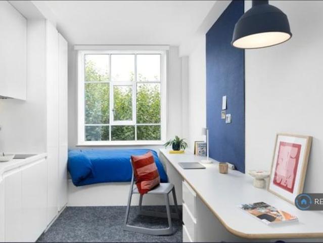 Flat for rent in Saint Pancras, Greater London