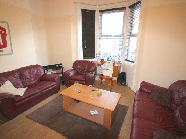 Flat for rent in Jesmond, Tyne And Wear