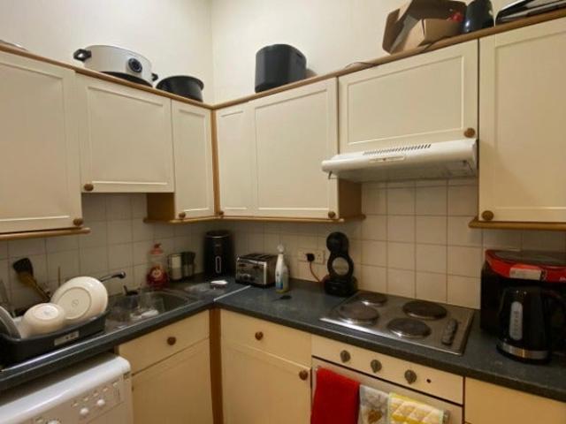 Room for rent in Merchiston, Scotland