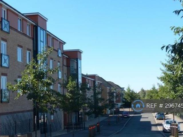 Flat for rent in Hampton Hargate, Peterborough