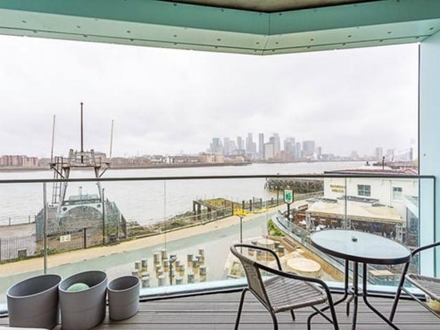 Flat for rent in Enderby Wharf, Greater London