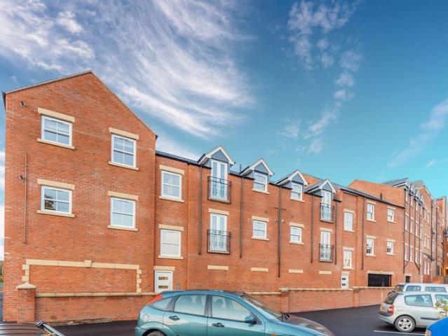 Flat for rent in Telford
