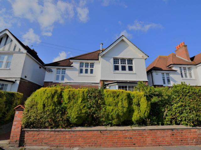 Flat for rent in Collington, Heathlands