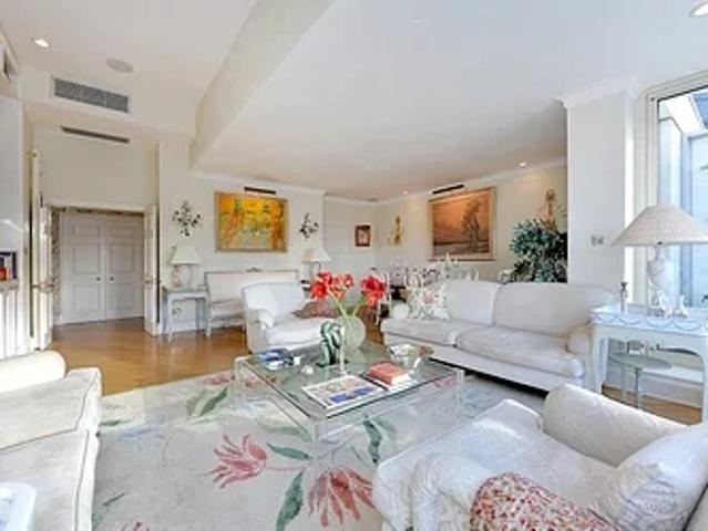 Flat for rent in Chelsea Harbour, Greater London
