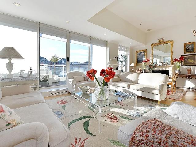 Flat for rent in Chelsea Harbour, Greater London