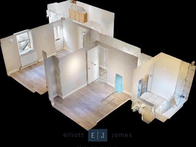 Flat for rent in Highams Park, Greater London