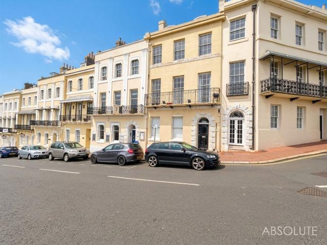 Flat for rent in Withycombe, Budlake