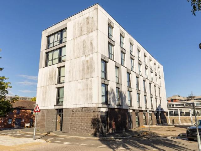 Flat for rent in Northgate, Crawley