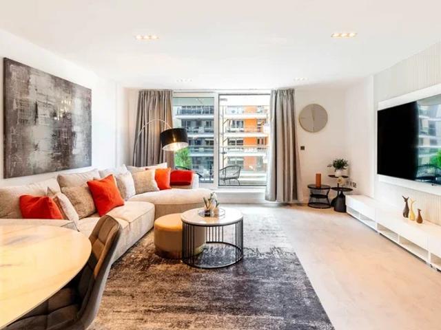 Flat for rent in Imperial Wharf, Greater London