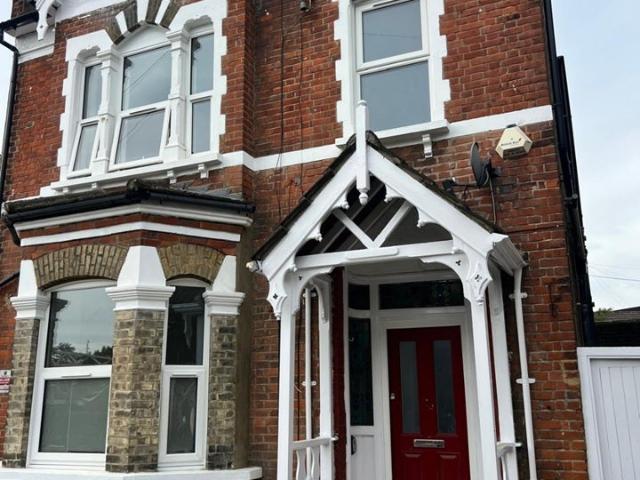 Flat for rent in London Borough of Croydon, Greater London
