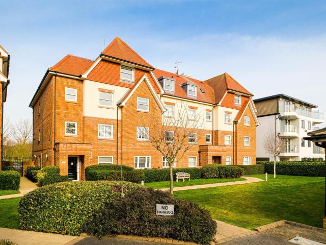 Flat for rent in Chingford, Greater London