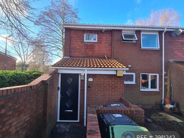 Flat for rent in Dovecotes, Pendeford