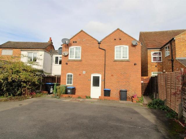Flat for rent in Overslade, New Bilton