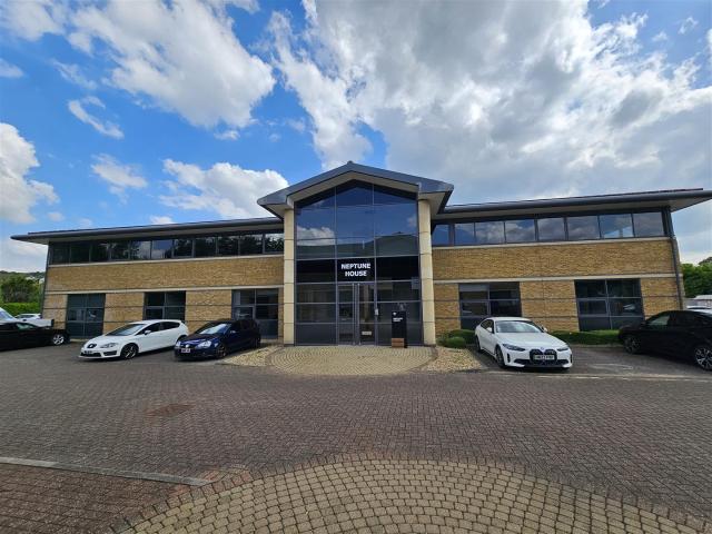 Flat for rent in Wooburn, Berghers Hill