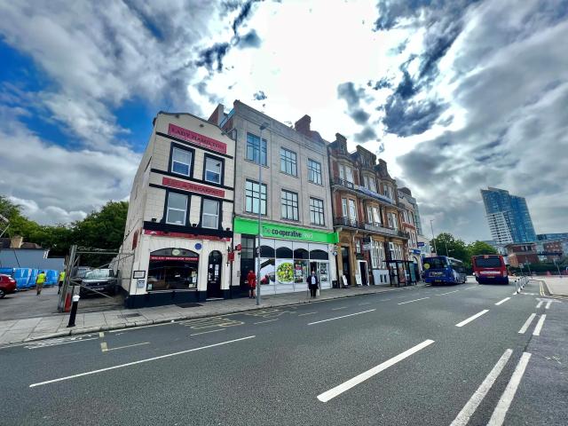 Flat for rent in Portsea, City Of Portsmouth