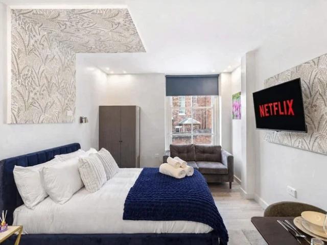 Flat for rent in Portsea, City Of Portsmouth