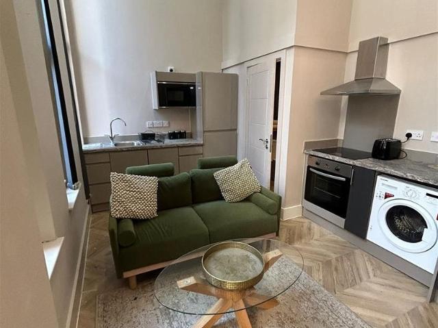 Flat for rent in Woodhouse, West Yorkshire