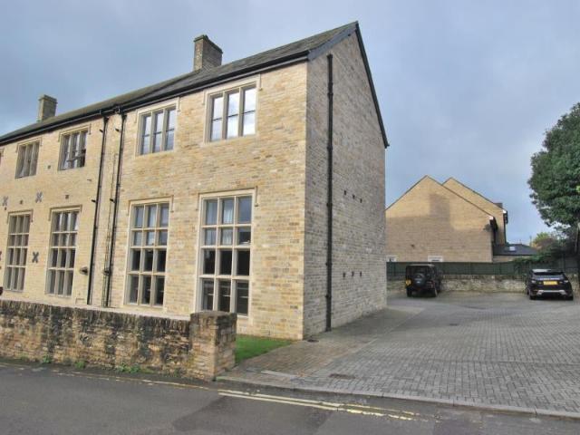 Flat for rent in Malmesbury, Wiltshire