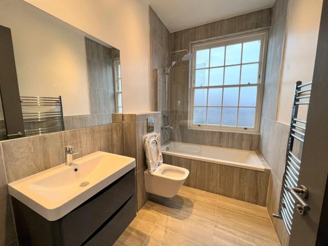 Flat for rent in North Watford, Hertfordshire