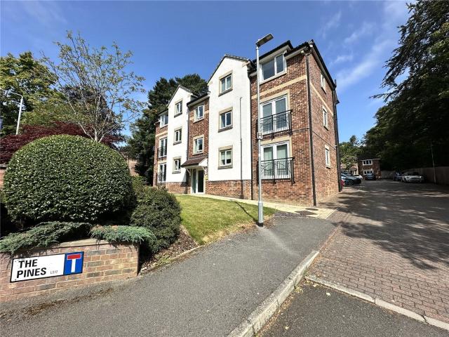 Flat for rent in Roundhay, West Yorkshire