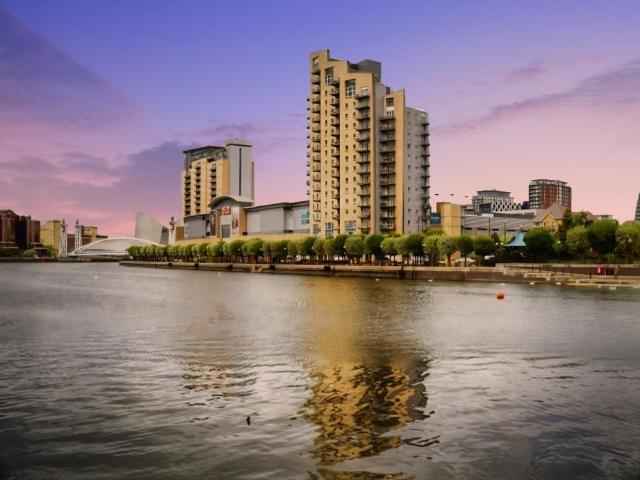 Flat for rent in Salford Quays, Salford