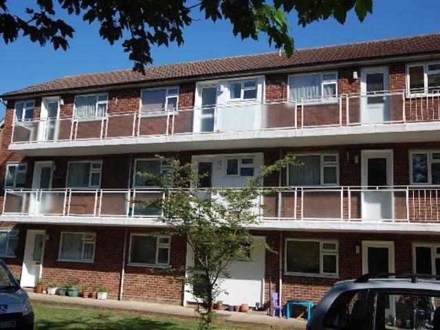 Flat for rent in Jersey Farm, Five Acres