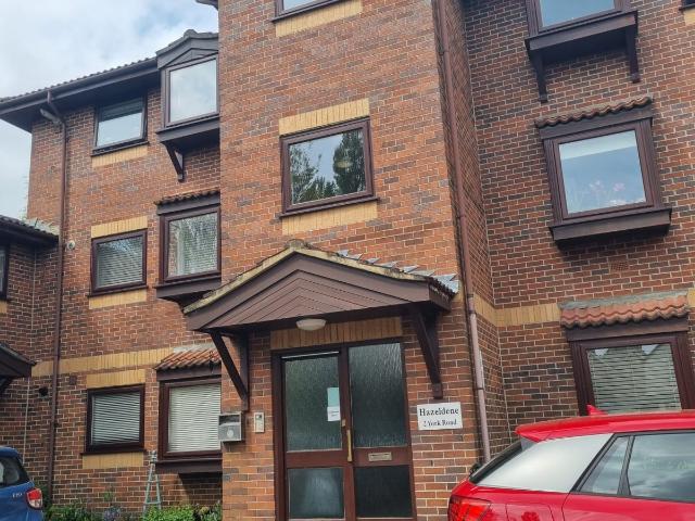 Flat for rent in Broadstone, Catbrook