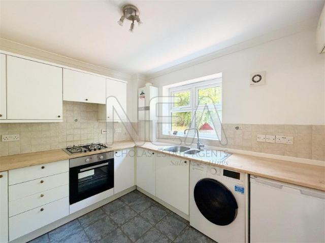 Flat for rent in Reading