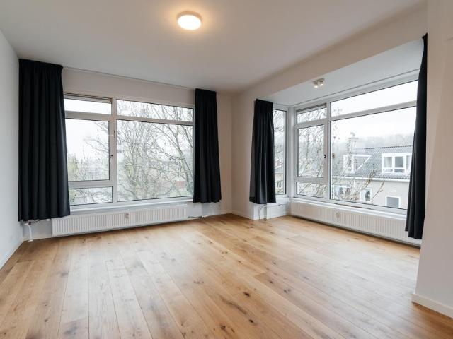 Appartement te huur in Den Haag, Zuid Holland