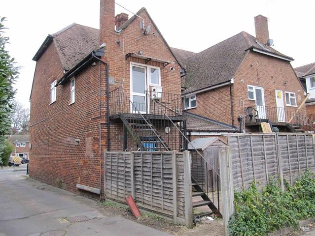 Flat for rent in Wexham and Ivers Community Board, Iver Heath