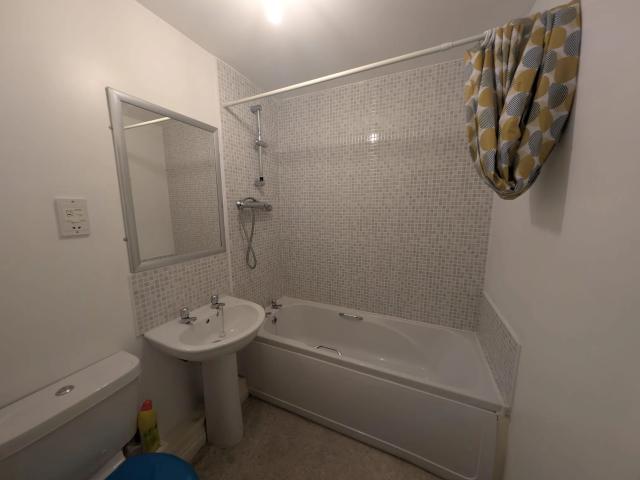 Flat for rent in Darlington, Albert Hill