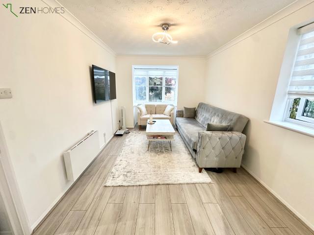 Flat for rent in London Borough of Waltham Forest, Greater London