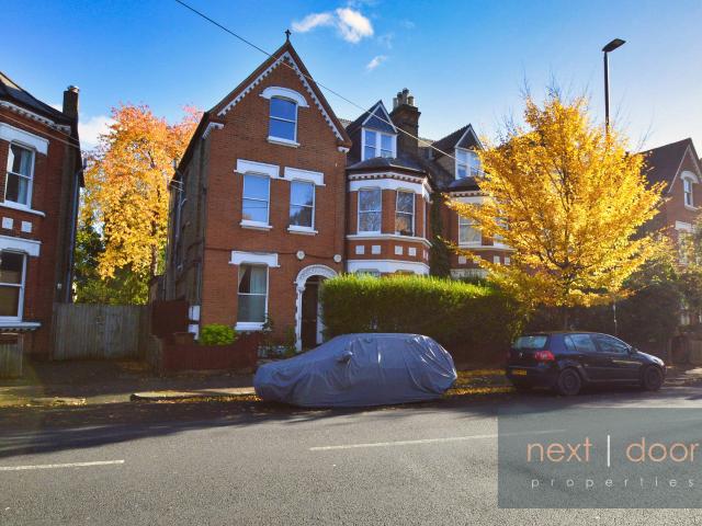 Flat for rent in West Dulwich, Greater London