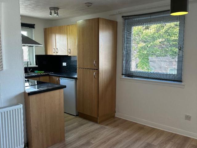 Flat for rent in Eliburn, Dedridge