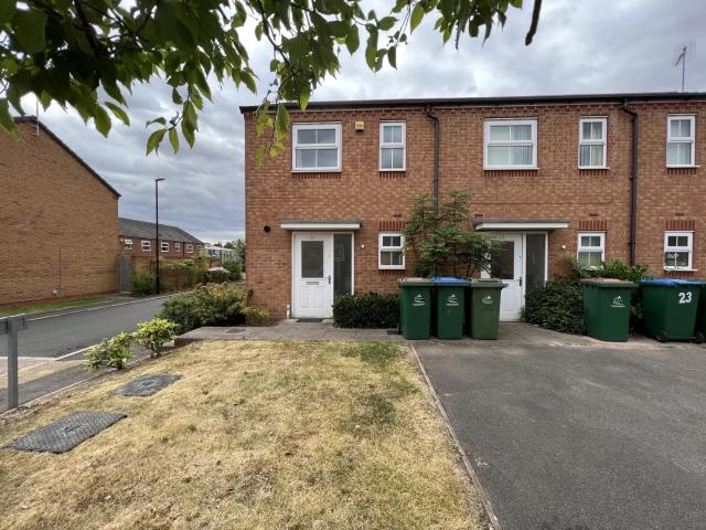 Flat for rent in Whoberley, West Midlands