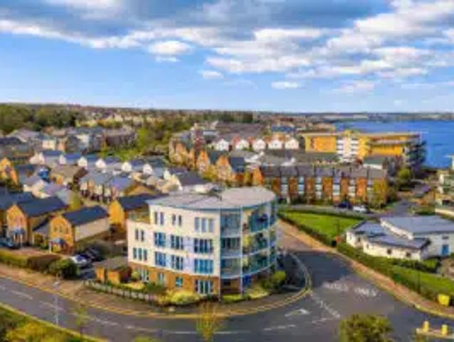 Flat for rent in Monks Orchard, Kent