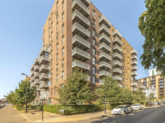 Flat for rent in London Borough of Lewisham, New Cross