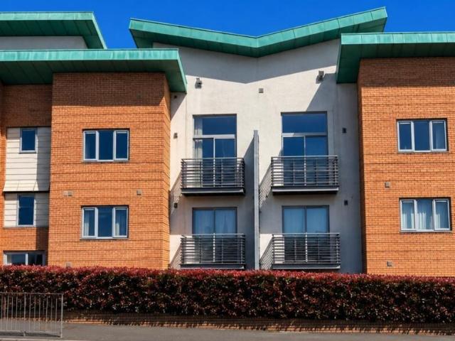 Flat for rent in Mount Pleasant, Brierley Hill