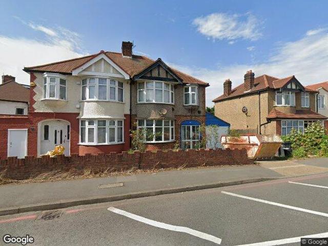 Flat for rent in Tolworth, Greater London