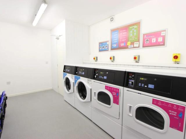 Flat for rent in Midway, Kent