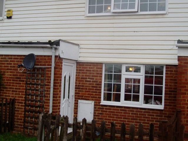 Flat for rent in Colnbrook with Poyle, Slough