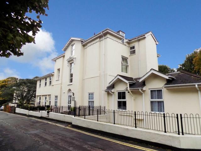 Flat for rent in Wellswood, Torquay