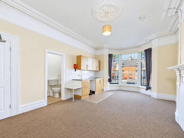 Flat for rent in Ellacombe, Torquay