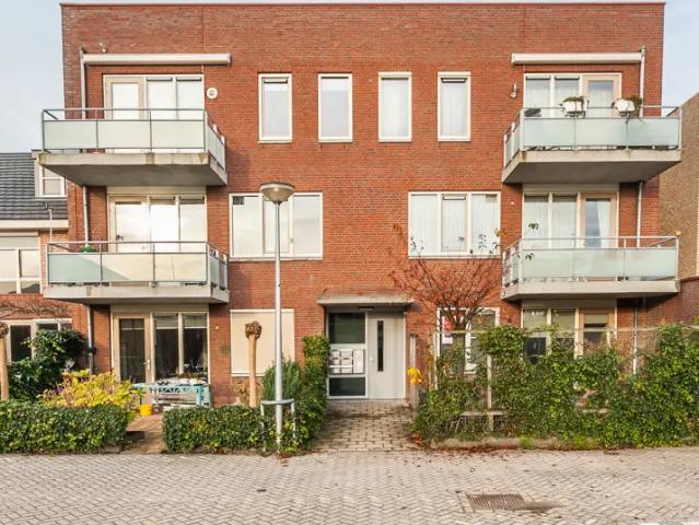 Appartement te huur in Moordrecht, Zuid Holland