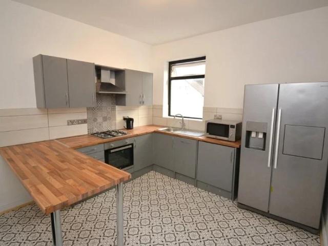 Flat for rent in Egremont, Liscard
